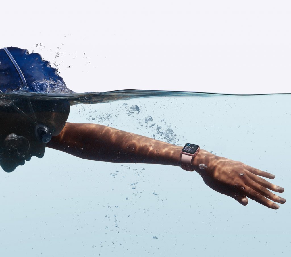 Swimming with apple watch series 1 2025